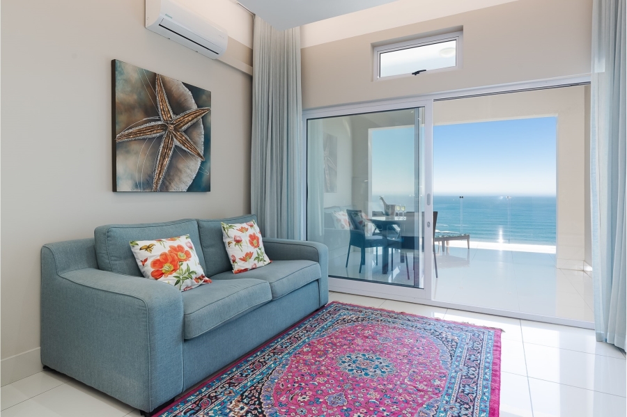 6 Bedroom Property for Sale in Bakoven Western Cape